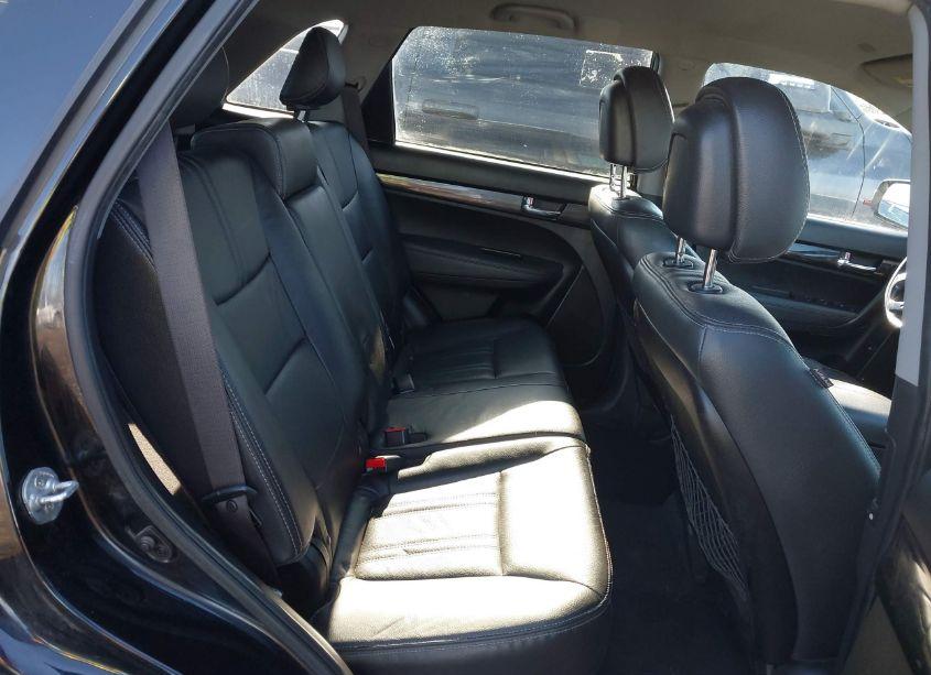 Photo 8 of 2013 Kia Sorento EX (VIN 5XYKUCA68DG343527)