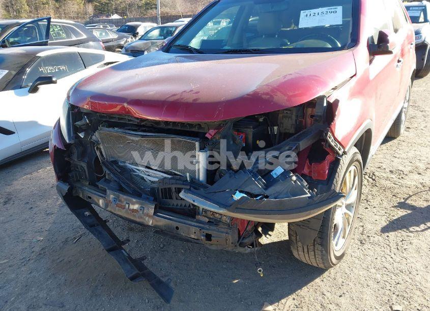 Photo 6 of 2011 Kia Sorento EX (VIN 5XYKUDA11BG036787)