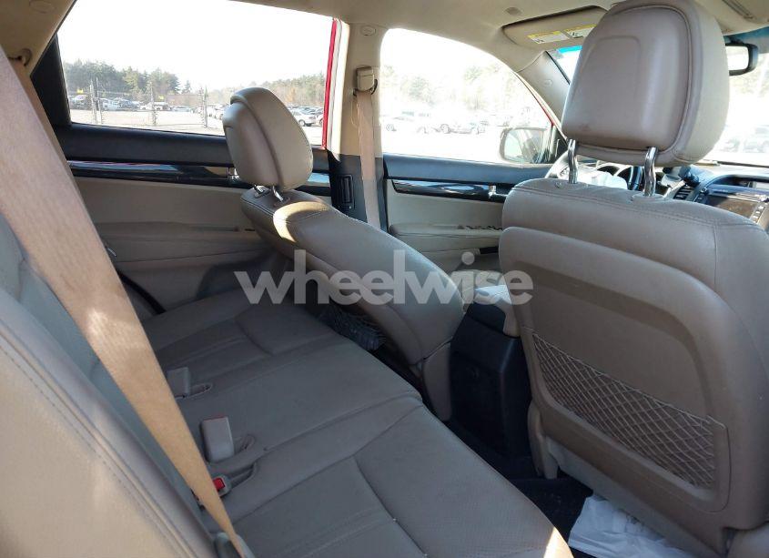 Photo 8 of 2011 Kia Sorento EX (VIN 5XYKUDA11BG036787)
