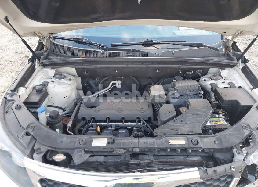 Photo 10 of 2011 Kia Sorento EX (VIN 5XYKUDA18BG121870)