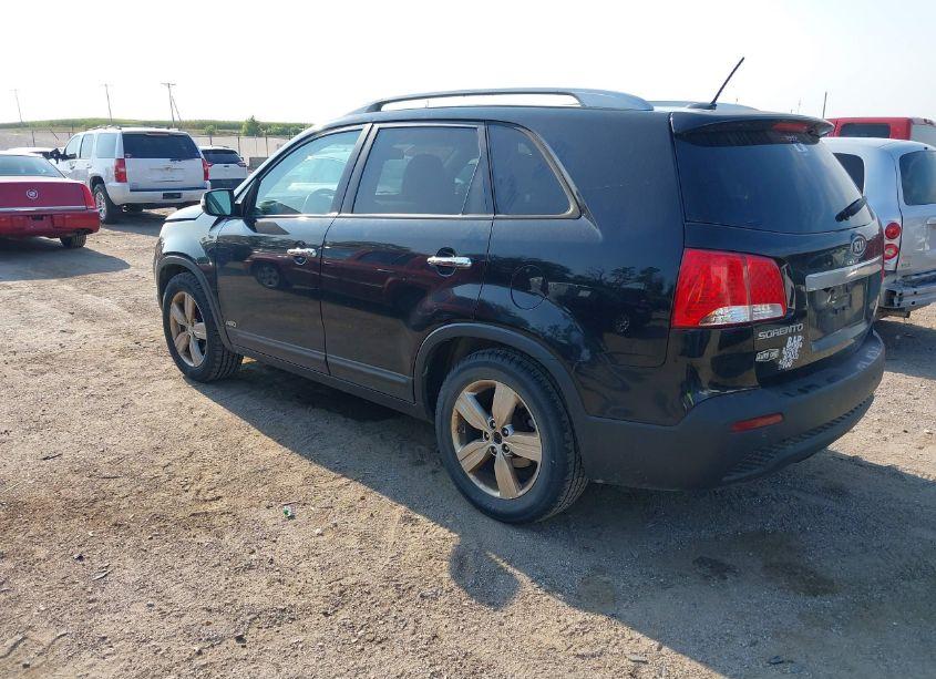 Photo 3 of 2012 Kia Sorento EX V6 (VIN 5XYKUDA20CG206695)