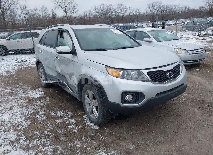 2012 Kia Sorento EX V6 (VIN 5XYKUDA20CG284796) main photo