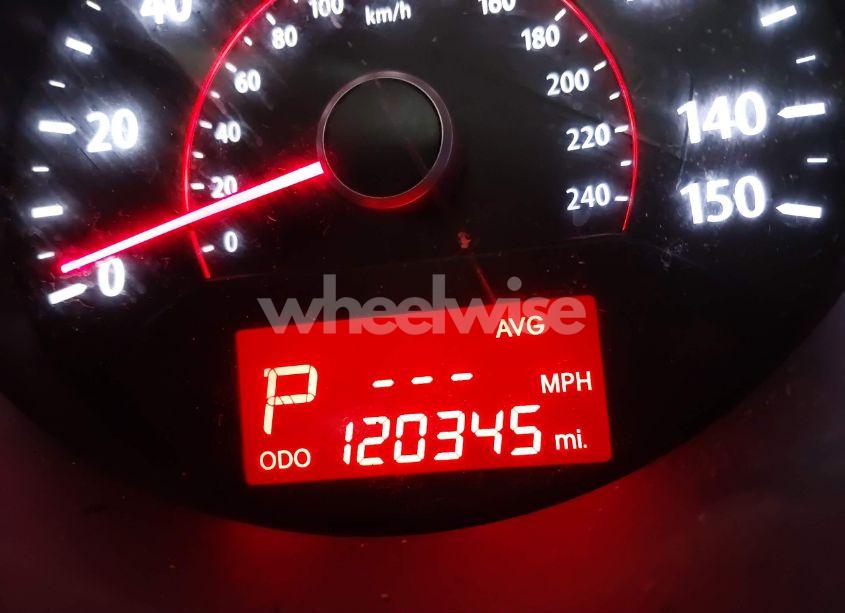 Photo 15 of 2012 Kia Sorento EX V6 (VIN 5XYKUDA20CG284796)