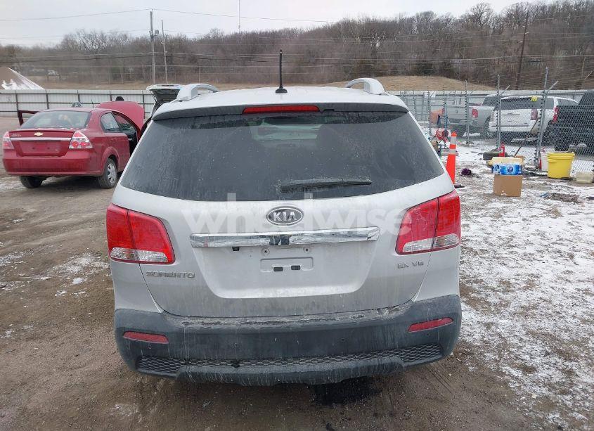 Photo 16 of 2012 Kia Sorento EX V6 (VIN 5XYKUDA20CG284796)