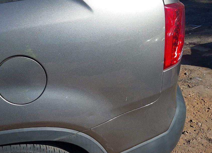 Photo 6 of 2011 Kia Sorento EX V6 (VIN 5XYKUDA22BG022227)