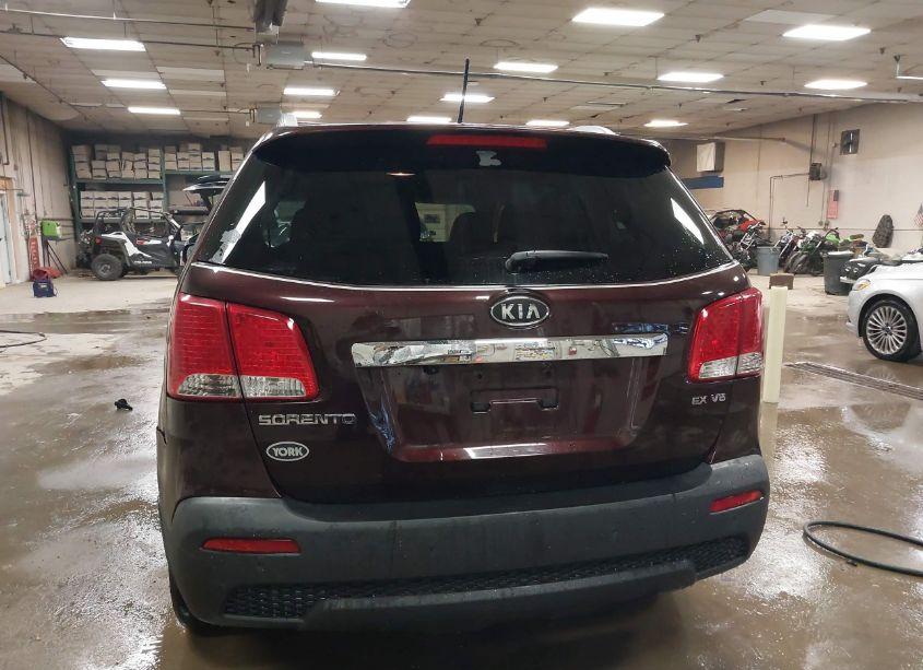 Photo 17 of 2011 Kia Sorento EX V6 (VIN 5XYKUDA23BG090584)