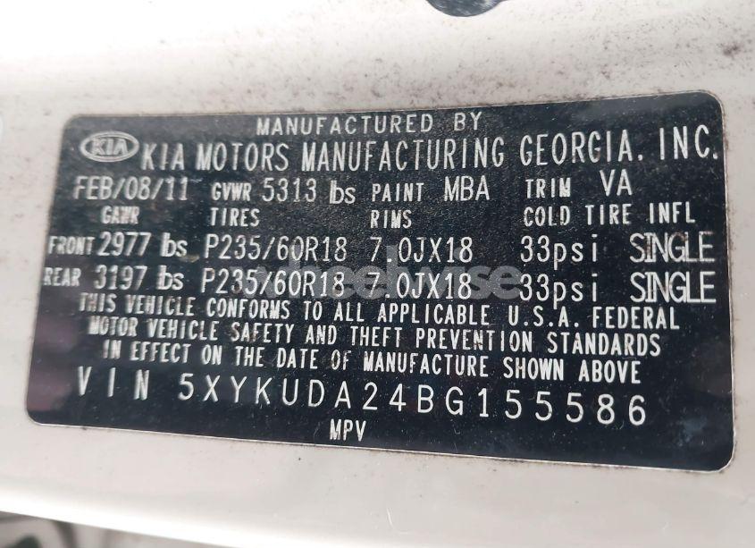 Photo 9 of 2011 Kia Sorento EX V6 (VIN 5XYKUDA24BG155586)