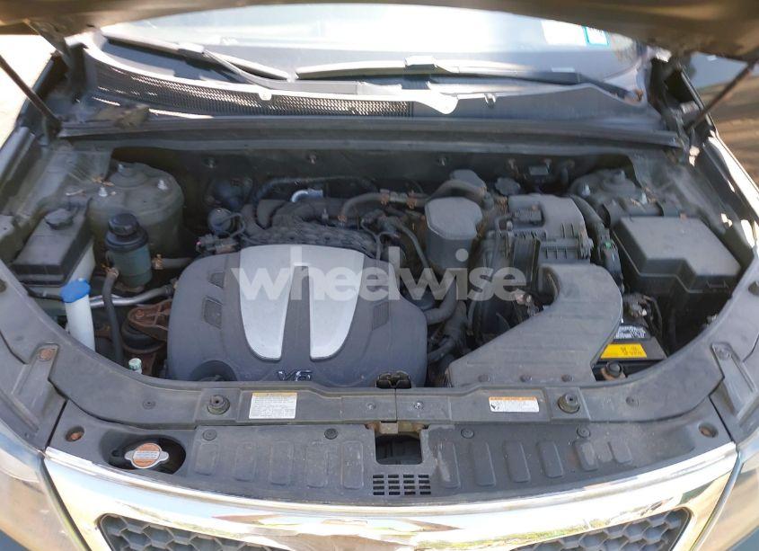 Photo 10 of 2012 Kia Sorento EX V6 (VIN 5XYKUDA24CG271825)