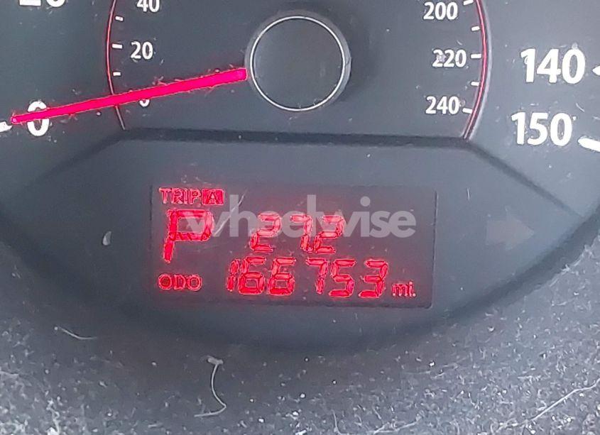 Photo 15 of 2011 Kia Sorento EX V6 (VIN 5XYKUDA25BG033707)