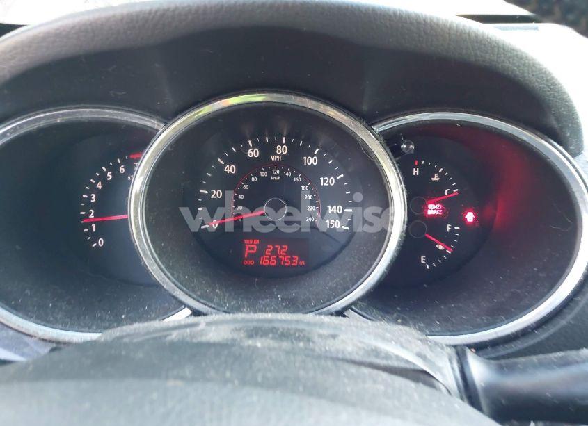 Photo 7 of 2011 Kia Sorento EX V6 (VIN 5XYKUDA25BG033707)
