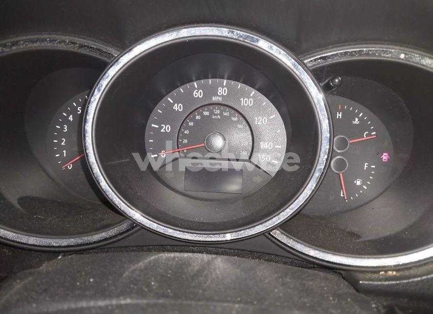 Photo 7 of 2011 Kia Sorento EX V6 (VIN 5XYKUDA25BG060096)