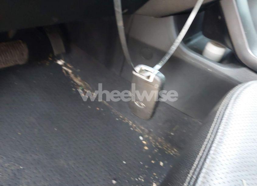 Photo 11 of 2011 Kia Sorento EX V6 (VIN 5XYKUDA25BG114867)