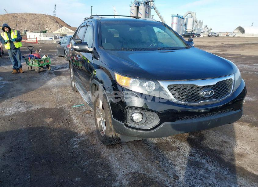 Photo 6 of 2012 Kia Sorento EX V6 (VIN 5XYKUDA25CG247954)
