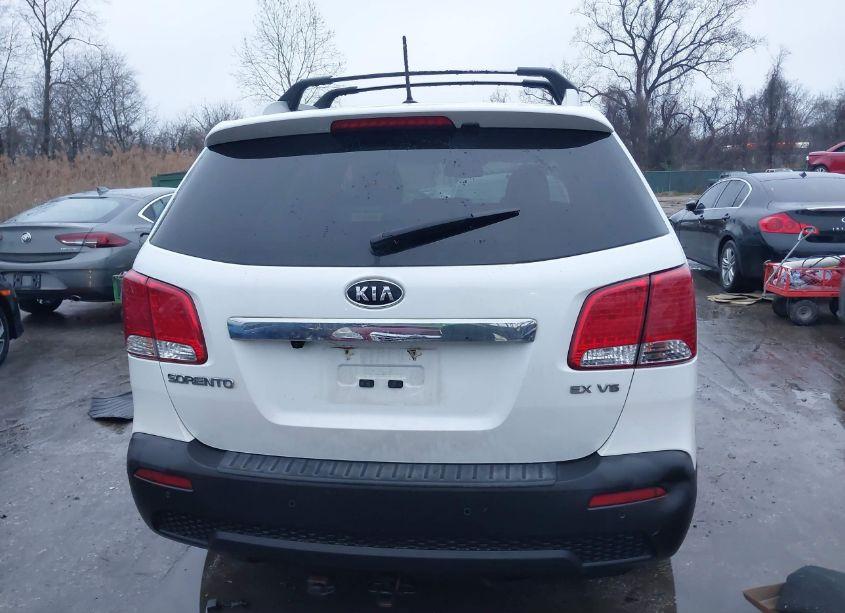 Photo 16 of 2013 Kia Sorento EX V6 (VIN 5XYKUDA25DG347005)