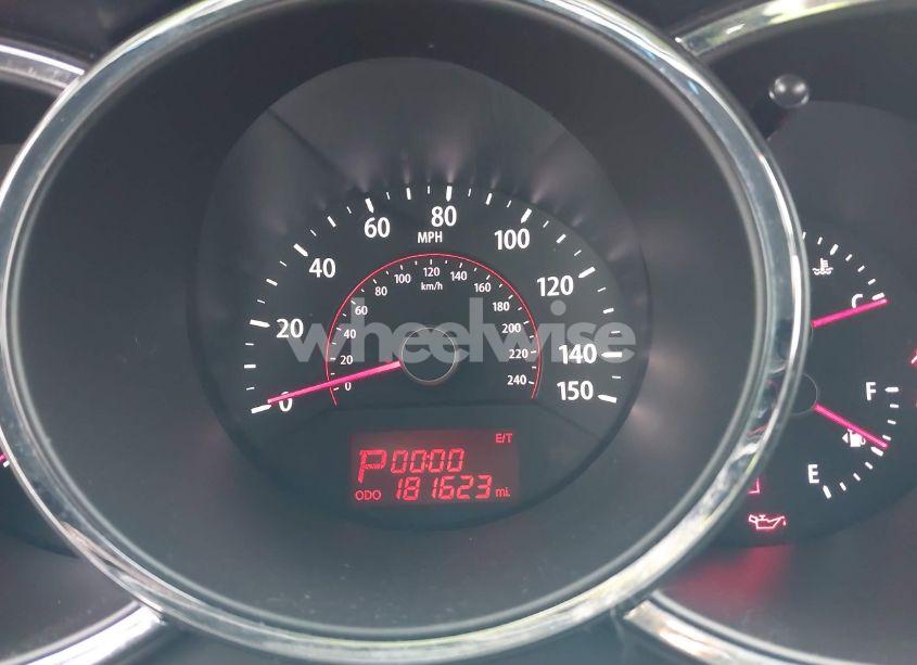 Photo 7 of 2011 Kia Sorento EX V6 (VIN 5XYKUDA26BG062374)