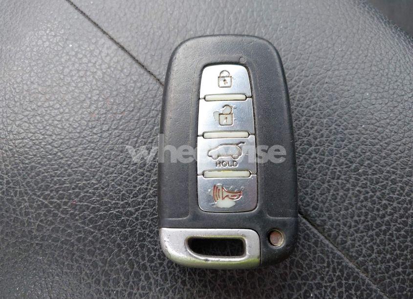 Photo 11 of 2011 Kia Sorento EX V6 (VIN 5XYKUDA26BG062679)