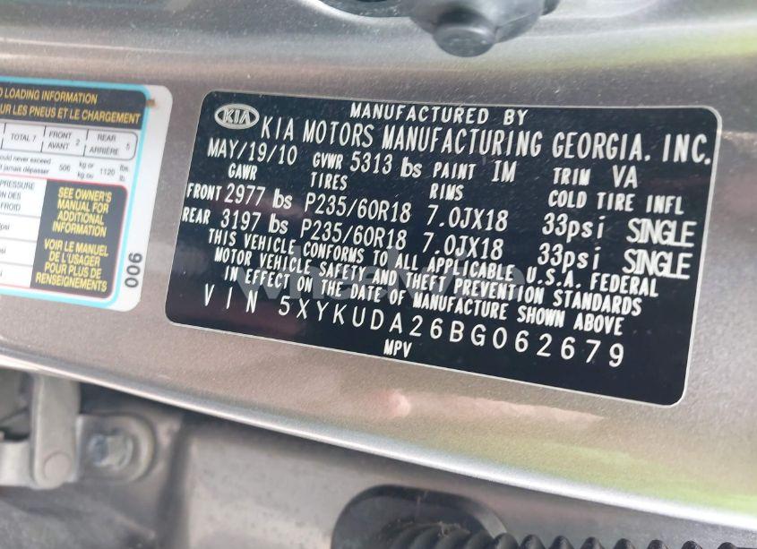 Photo 9 of 2011 Kia Sorento EX V6 (VIN 5XYKUDA26BG062679)