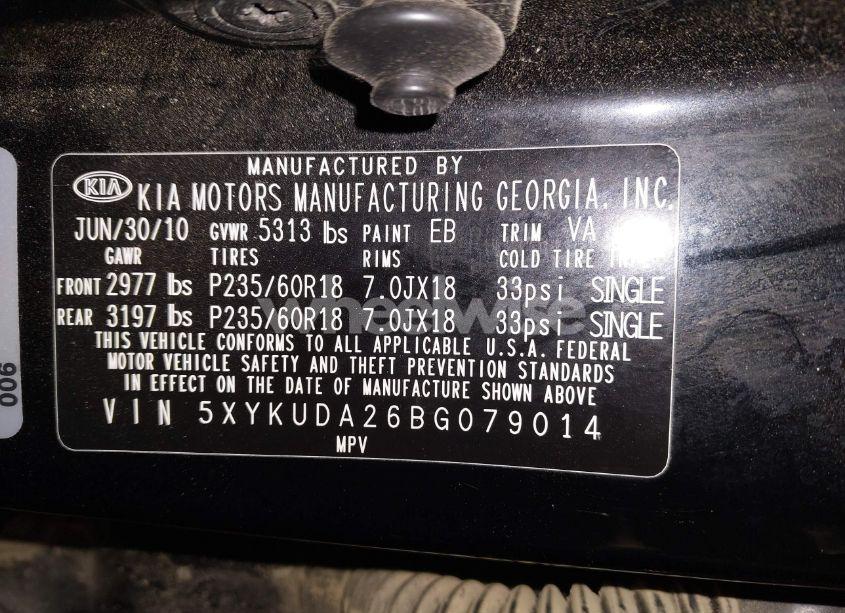 Photo 9 of 2011 Kia Sorento EX V6 (VIN 5XYKUDA26BG079014)