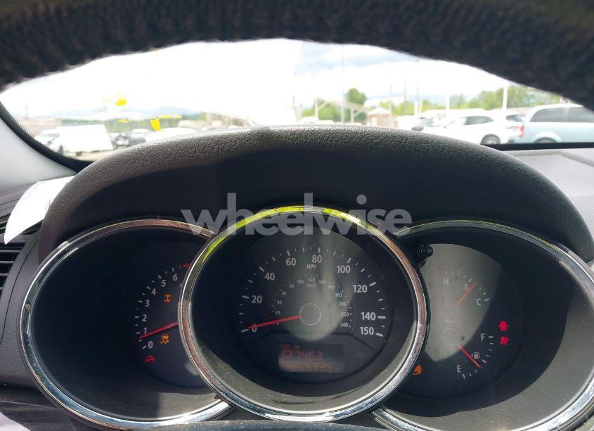 Photo 7 of 2011 Kia Sorento EX V6 (VIN 5XYKUDA27BG035121)