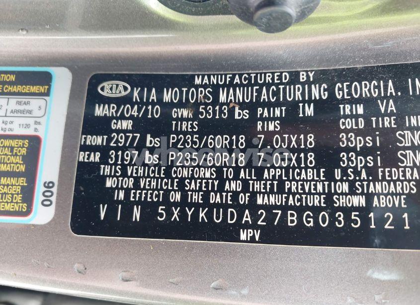 Photo 9 of 2011 Kia Sorento EX V6 (VIN 5XYKUDA27BG035121)