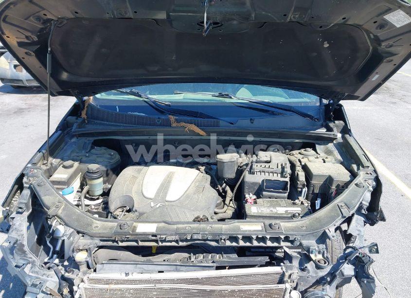 Photo 10 of 2011 Kia Sorento EX V6 (VIN 5XYKUDA27BG053442)