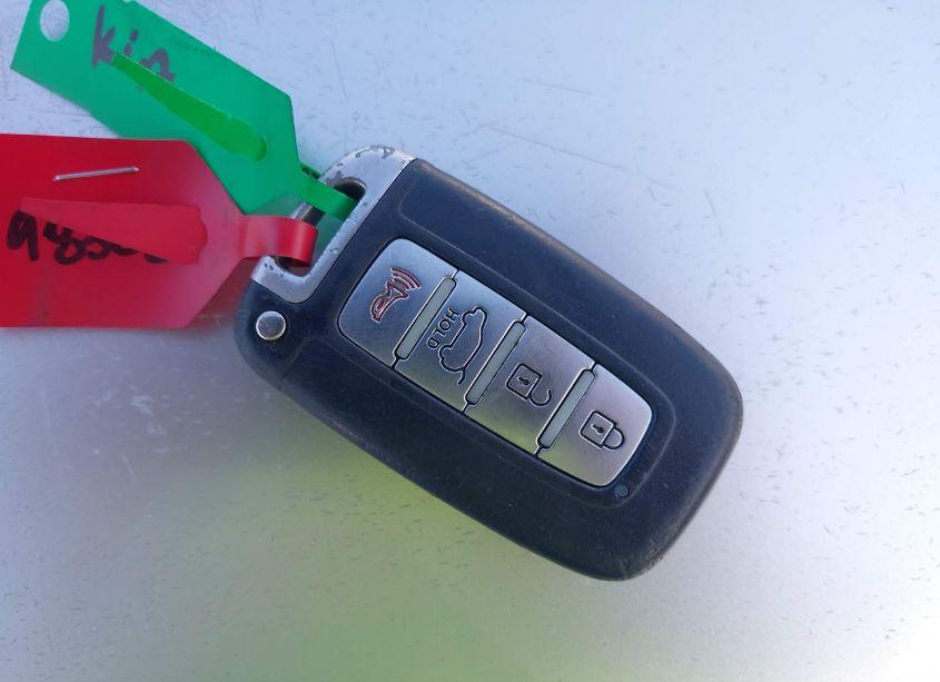 Photo 11 of 2011 Kia Sorento EX V6 (VIN 5XYKUDA27BG142041)