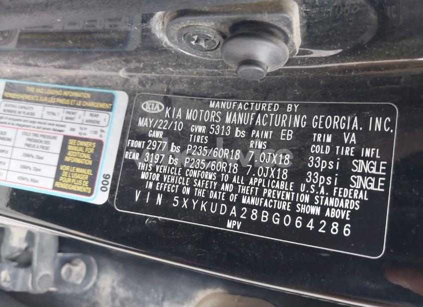 Photo 9 of 2011 Kia Sorento EX V6 (VIN 5XYKUDA28BG064286)