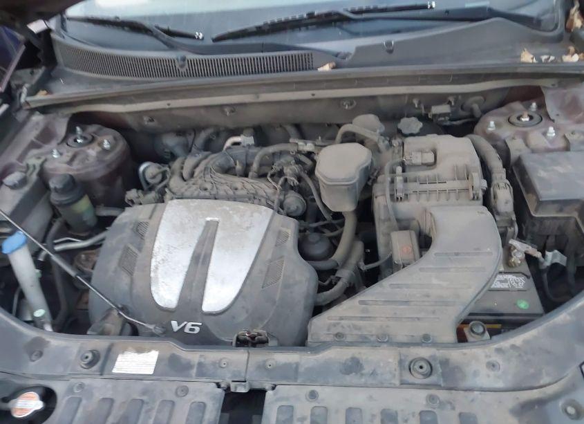 Photo 10 of 2011 Kia Sorento EX V6 (VIN 5XYKUDA29BG061655)