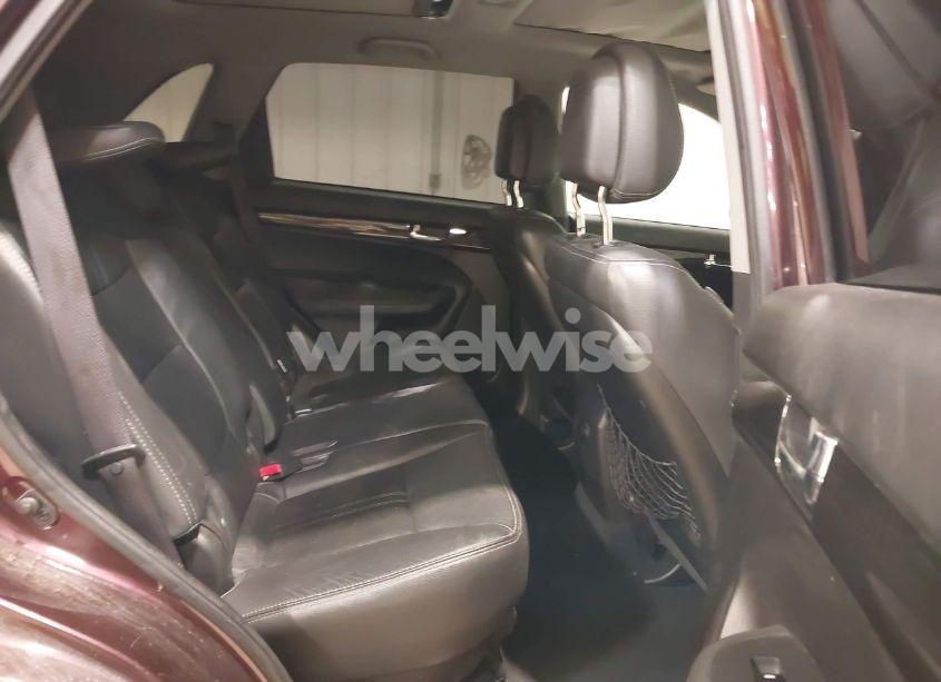 Photo 8 of 2011 Kia Sorento EX V6 (VIN 5XYKUDA29BG062675)