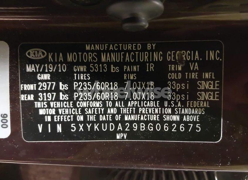 Photo 9 of 2011 Kia Sorento EX V6 (VIN 5XYKUDA29BG062675)