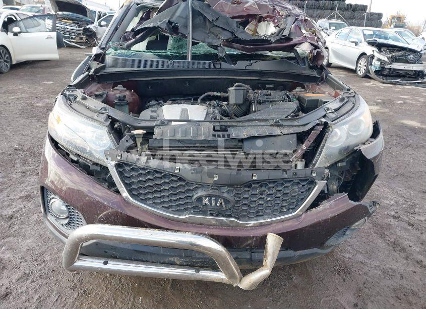 Photo 11 of 2012 Kia Sorento EX V6 (VIN 5XYKUDA29CG262599)