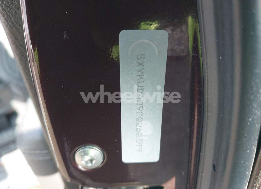 Photo 9 of 2012 Kia Sorento EX V6 (VIN 5XYKUDA29CG262599)