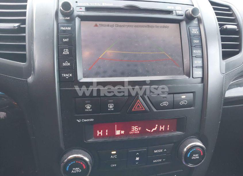 Photo 17 of 2013 Kia Sorento EX (VIN 5XYKUDA64DG320588)
