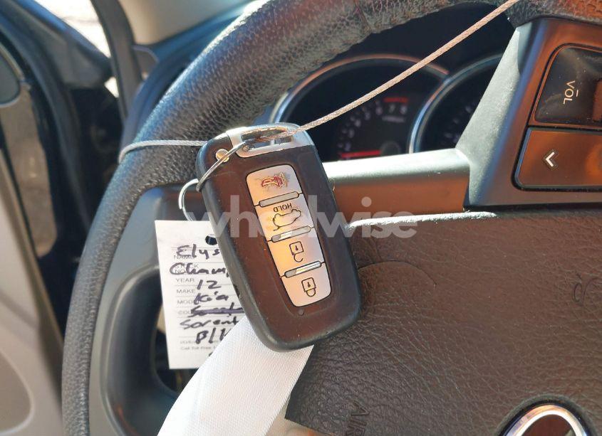 Photo 11 of 2012 Kia Sorento EX (VIN 5XYKUDA66CG252227)