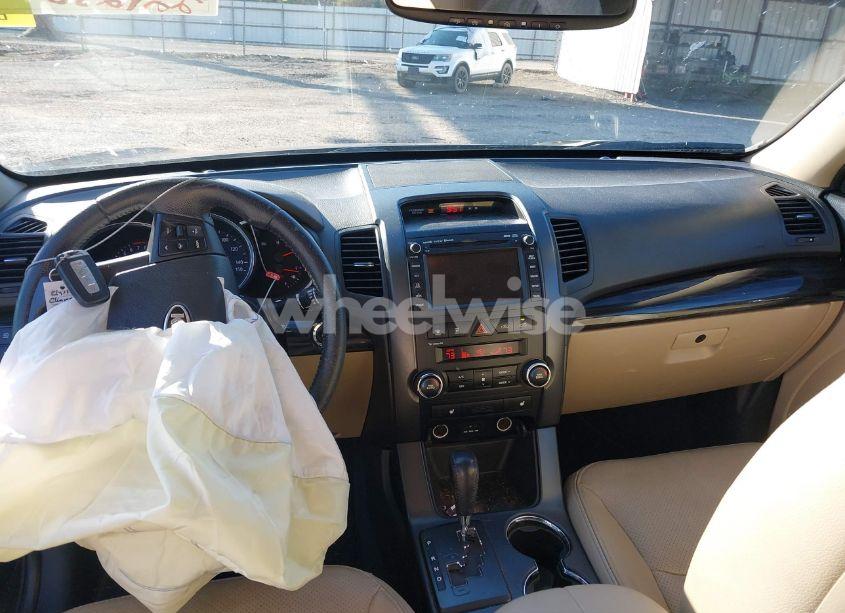 Photo 15 of 2012 Kia Sorento EX (VIN 5XYKUDA66CG252227)
