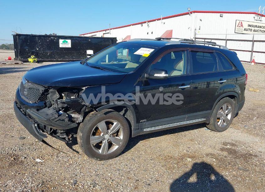 Photo 2 of 2012 Kia Sorento EX (VIN 5XYKUDA66CG252227)