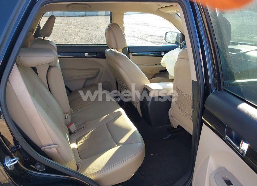 Photo 8 of 2012 Kia Sorento EX (VIN 5XYKUDA66CG252227)