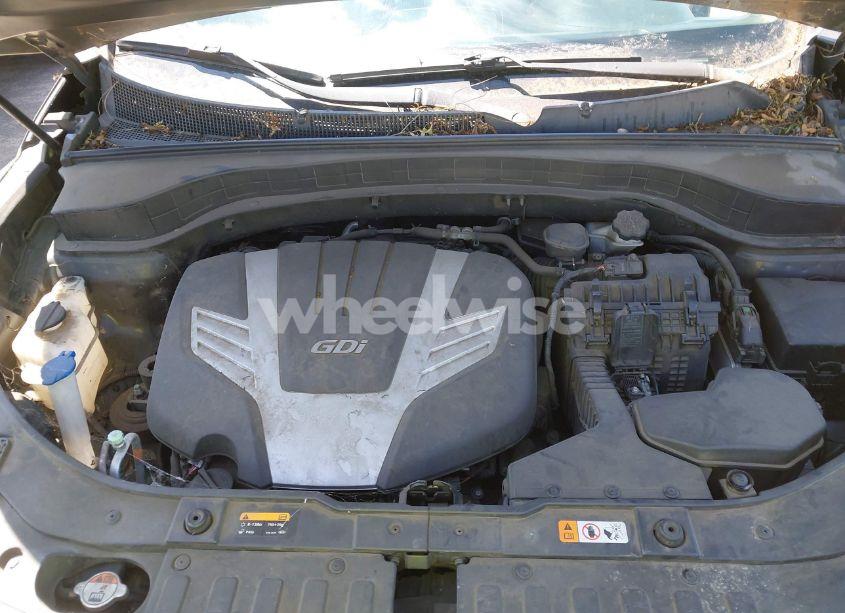 Photo 10 of 2015 Kia Sorento EX V6 (VIN 5XYKUDA70FG556683)