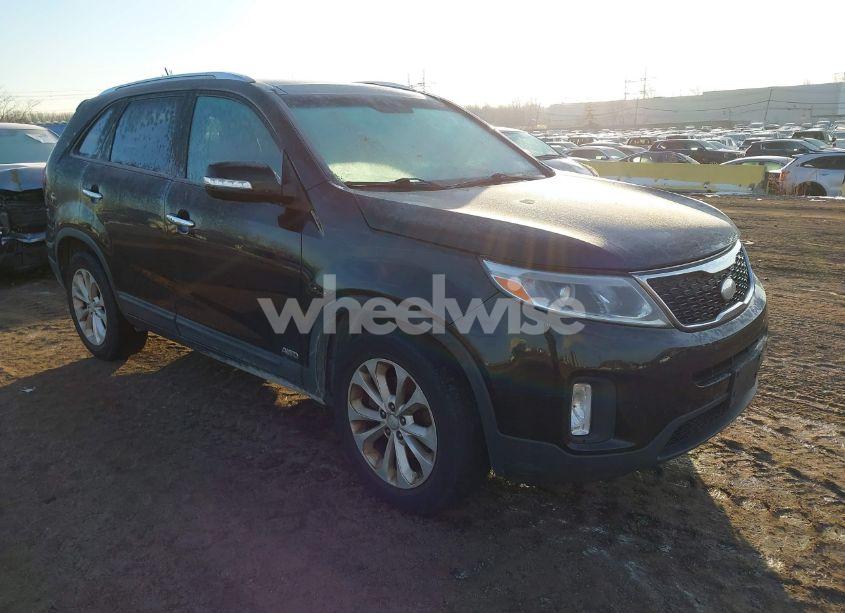 2015 Kia Sorento EX V6 (VIN 5XYKUDA70FG557817) main photo