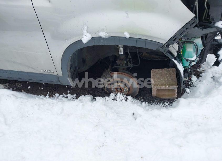 Photo 17 of 2015 Kia Sorento EX V6 (VIN 5XYKUDA70FG602819)