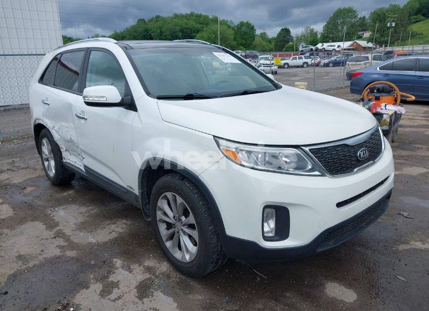 2015 Kia Sorento EX V6 (VIN 5XYKUDA70FG649526) main photo