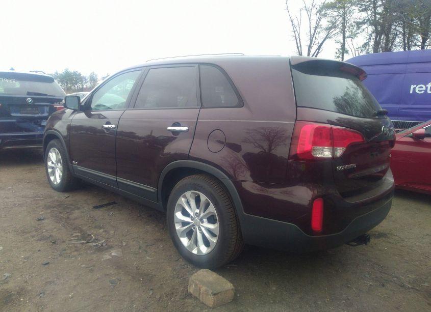 Photo 3 of 2015 Kia Sorento EX V6 (VIN 5XYKUDA71FG654797)