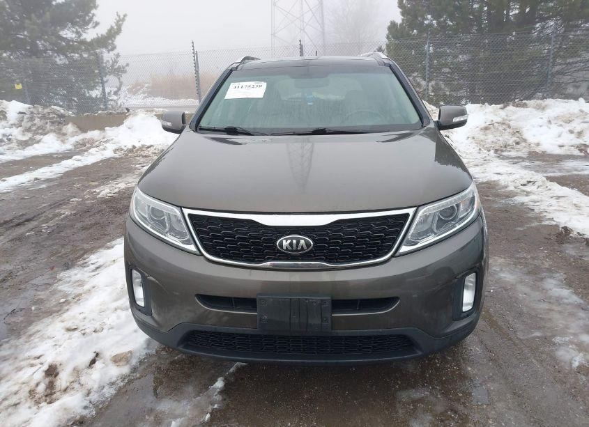 Photo 12 of 2015 Kia Sorento EX V6 (VIN 5XYKUDA78FG614068)