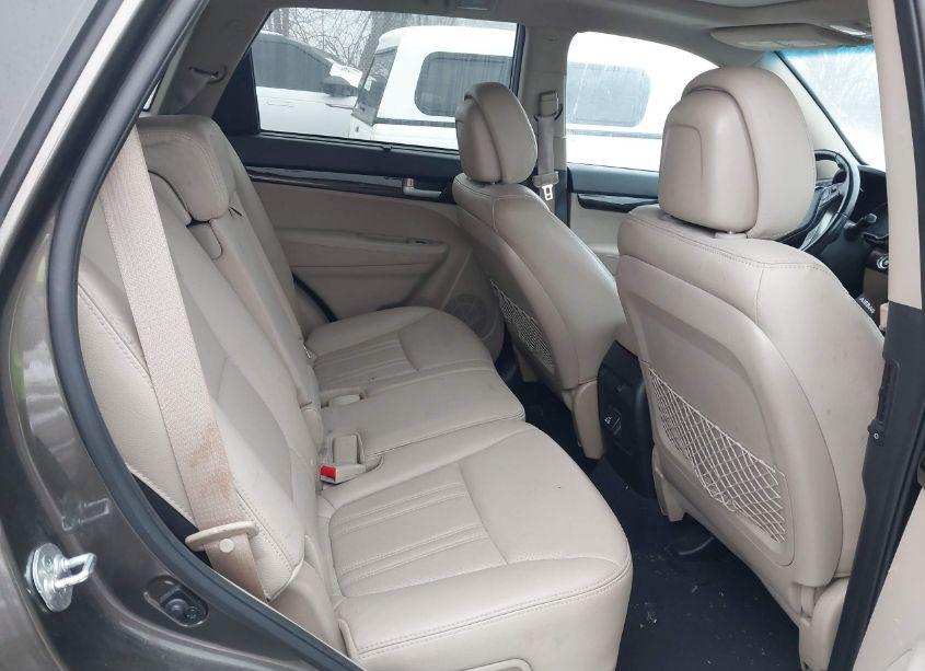 Photo 8 of 2015 Kia Sorento EX V6 (VIN 5XYKUDA78FG614068)