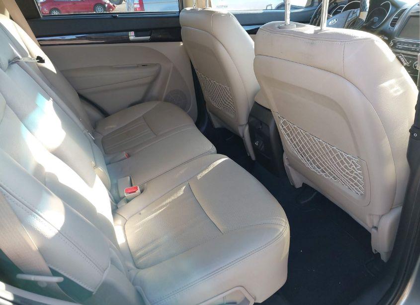 Photo 8 of 2015 Kia Sorento EX V6 (VIN 5XYKUDA78FG630562)