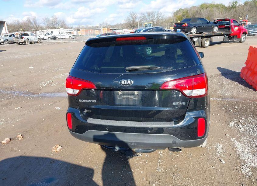 Photo 16 of 2015 Kia Sorento EX V6 (VIN 5XYKUDA79FG641358)