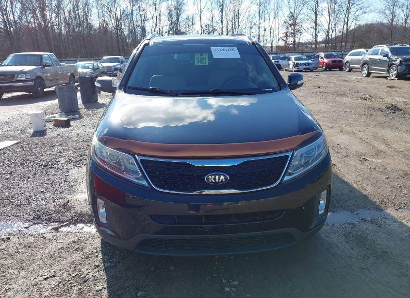 Photo 6 of 2015 Kia Sorento EX V6 (VIN 5XYKUDA79FG641358)