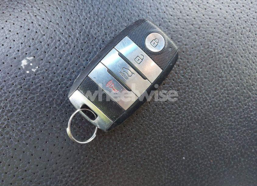 Photo 11 of 2015 Kia Sorento EX V6 (VIN 5XYKUDA7XFG653566)