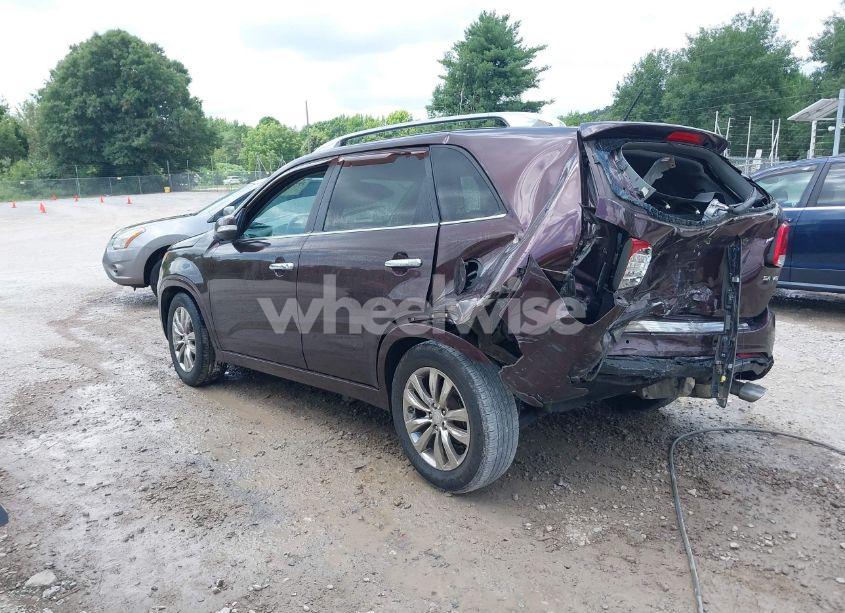 Photo 3 of 2012 Kia Sorento SX V6 (VIN 5XYKW4A21CG192977)