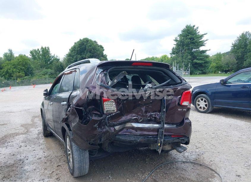 Photo 6 of 2012 Kia Sorento SX V6 (VIN 5XYKW4A21CG192977)
